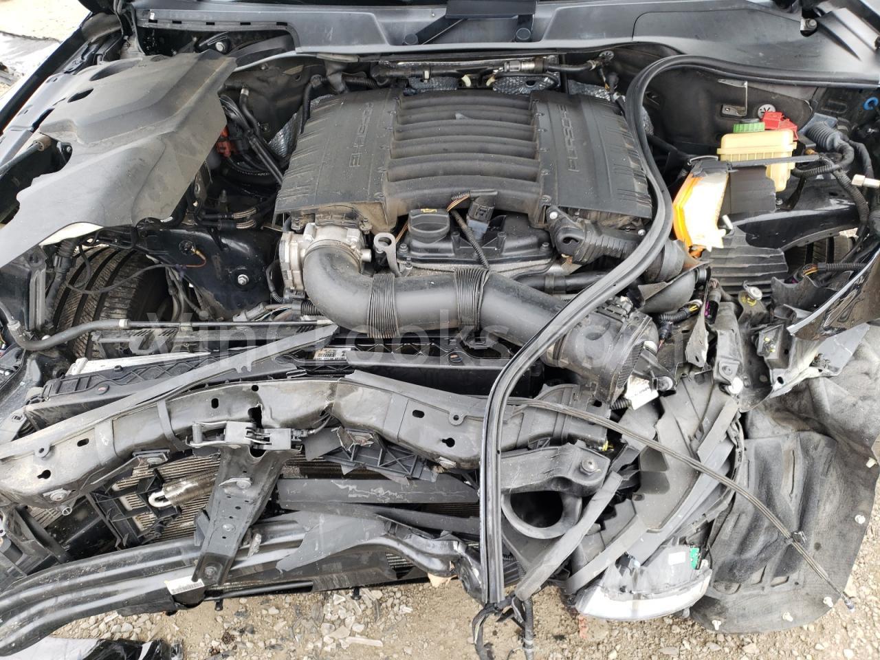 WP1AA2A26GKA09070