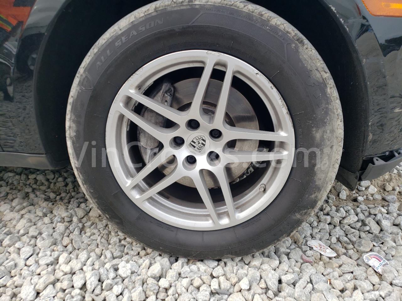WP1AA2A52HLB08779