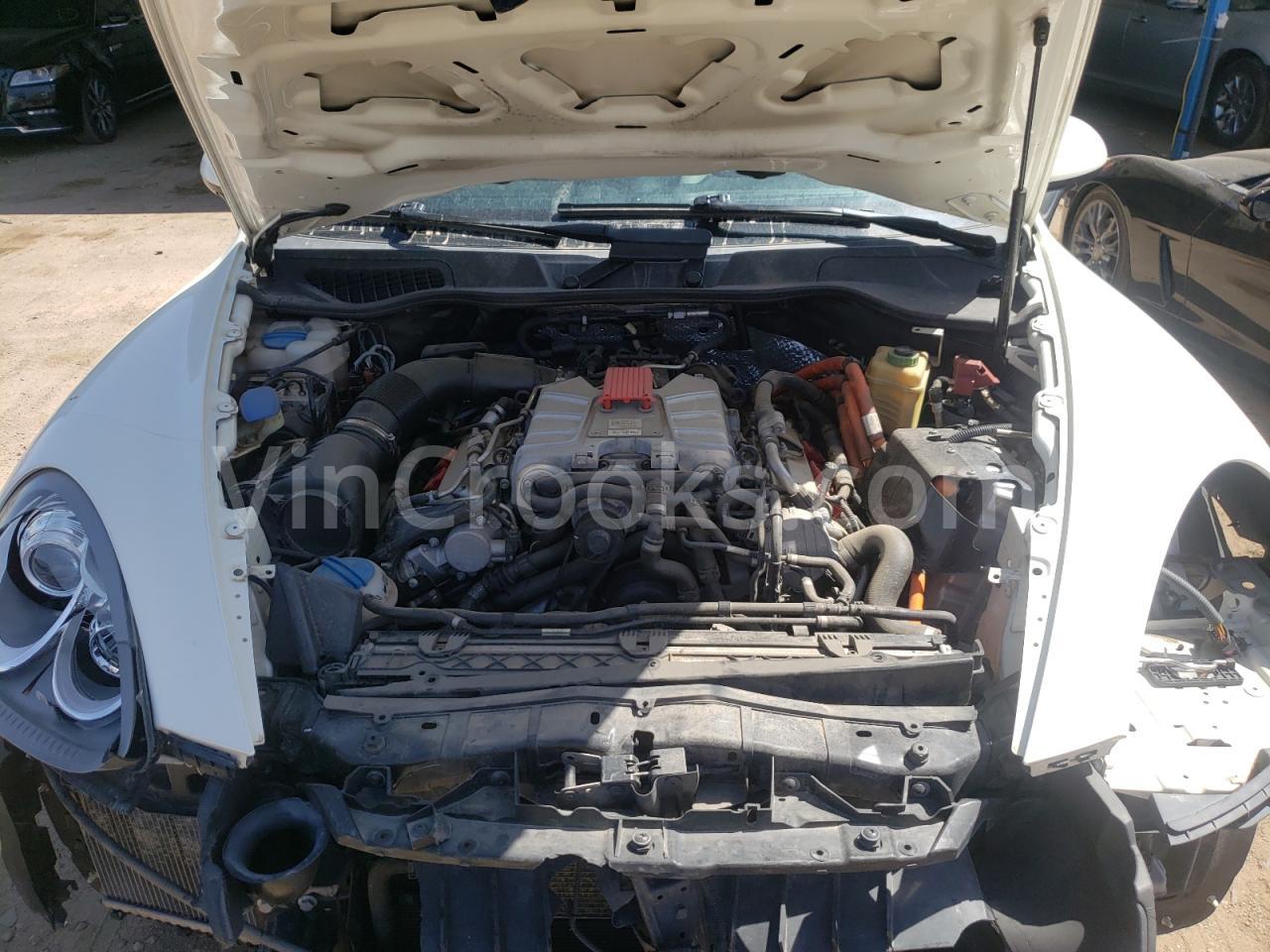 WP1AE2A21CLA91380