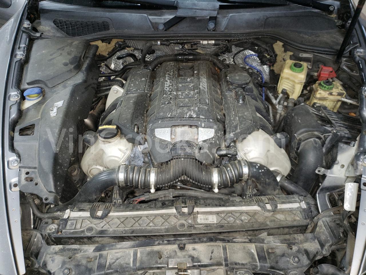 WP1AC2A20BLA88233