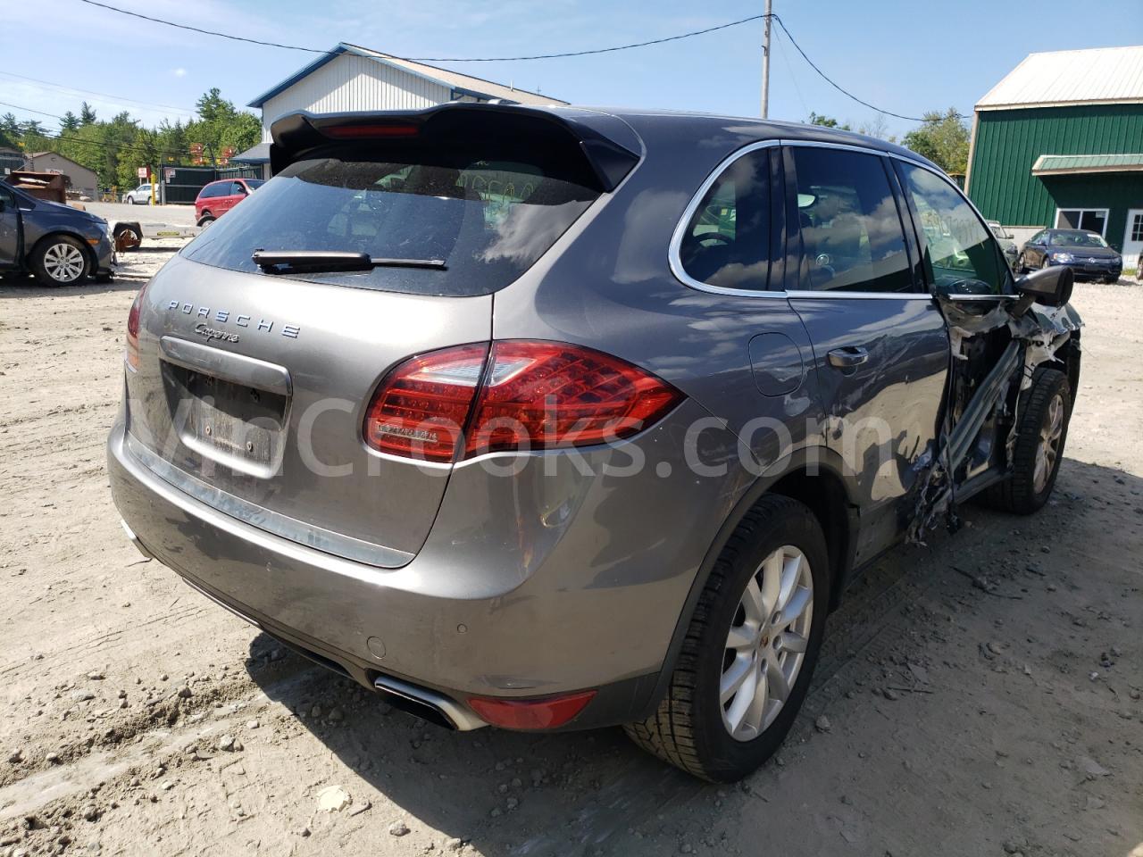 WP1AA2A29CLA04272