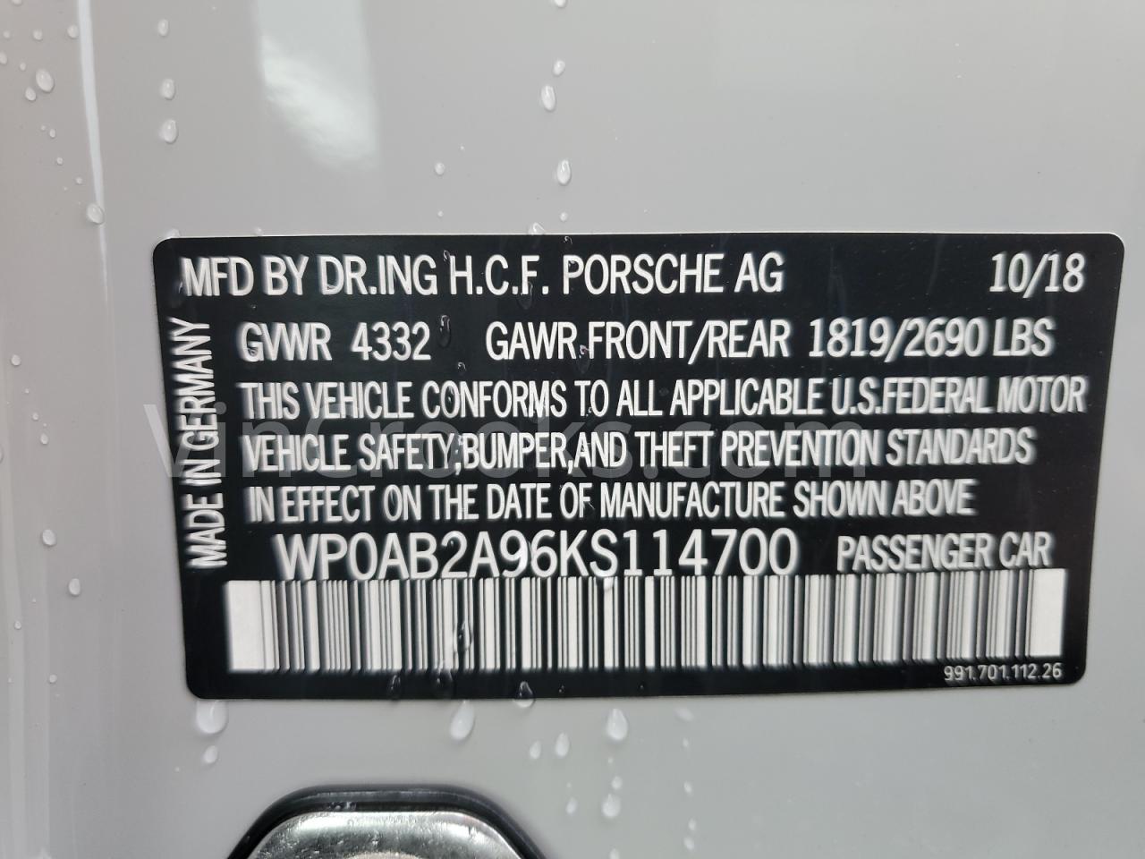 WP0AB2A96KS114700