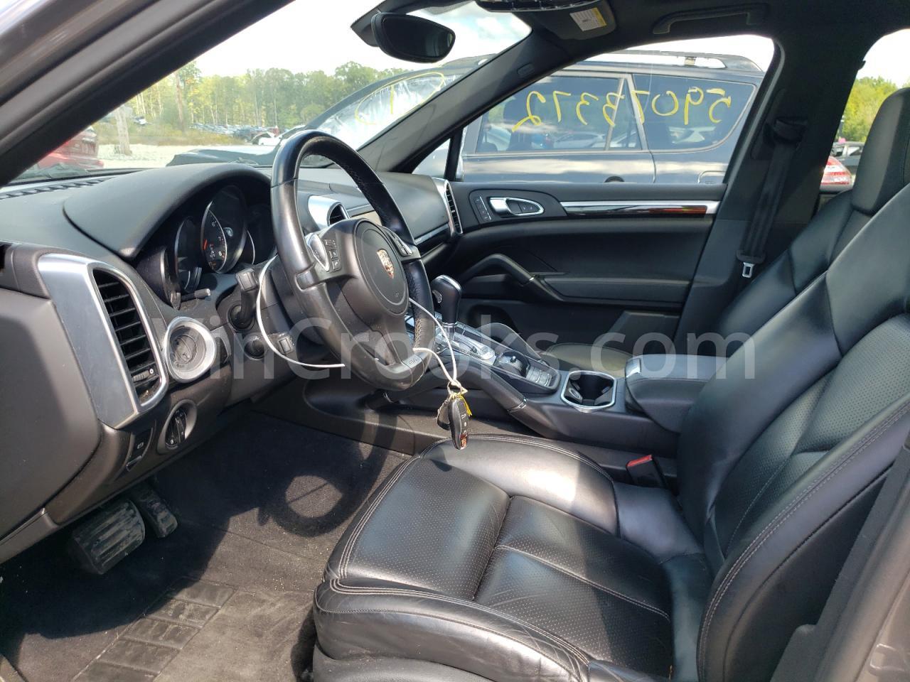 WP1AA2A29CLA04272