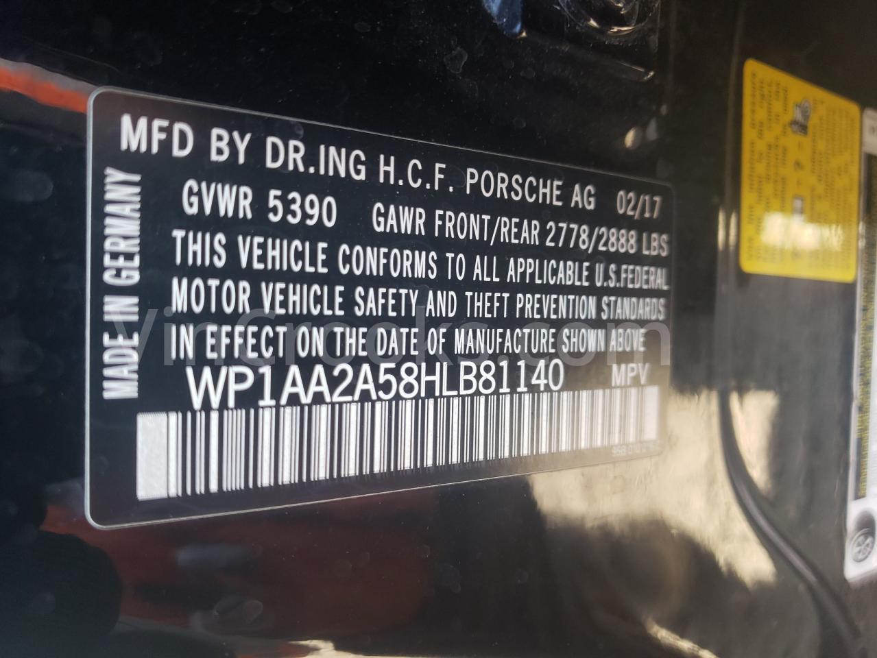 WP1AA2A58HLB81140
