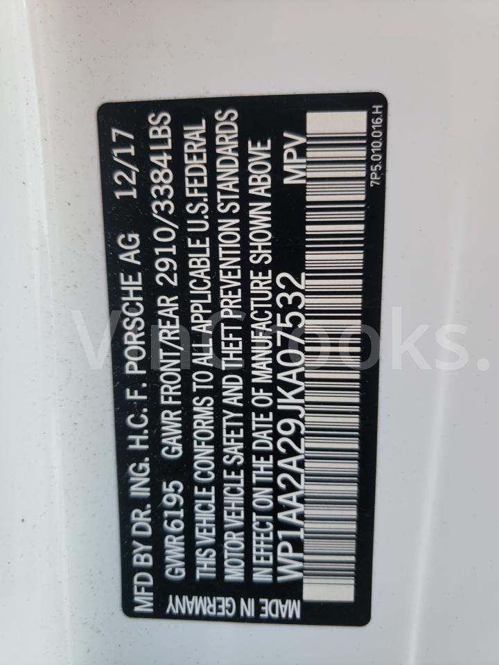WP1AA2A29JKA07532