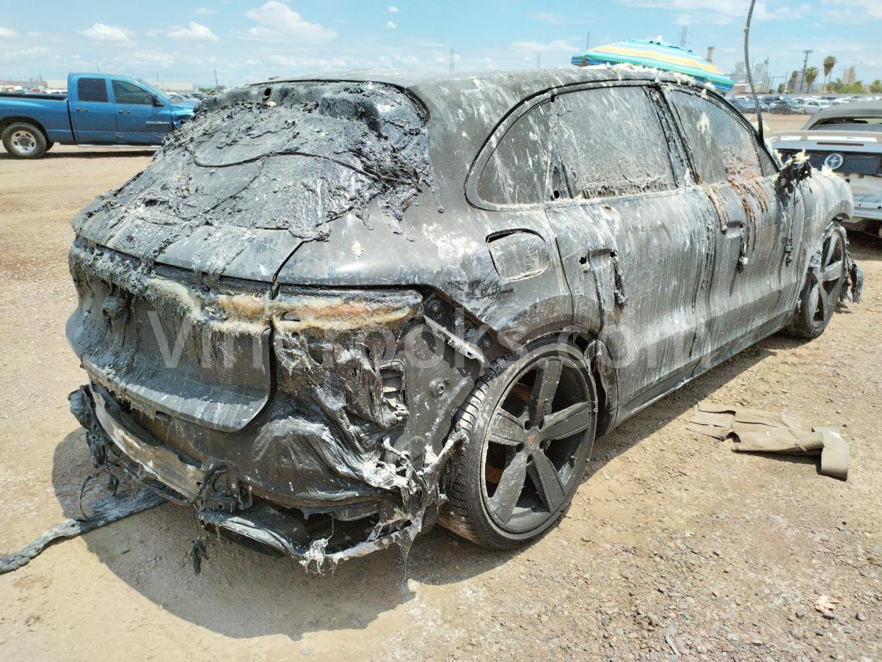 WP1AE2AY7KDA52130