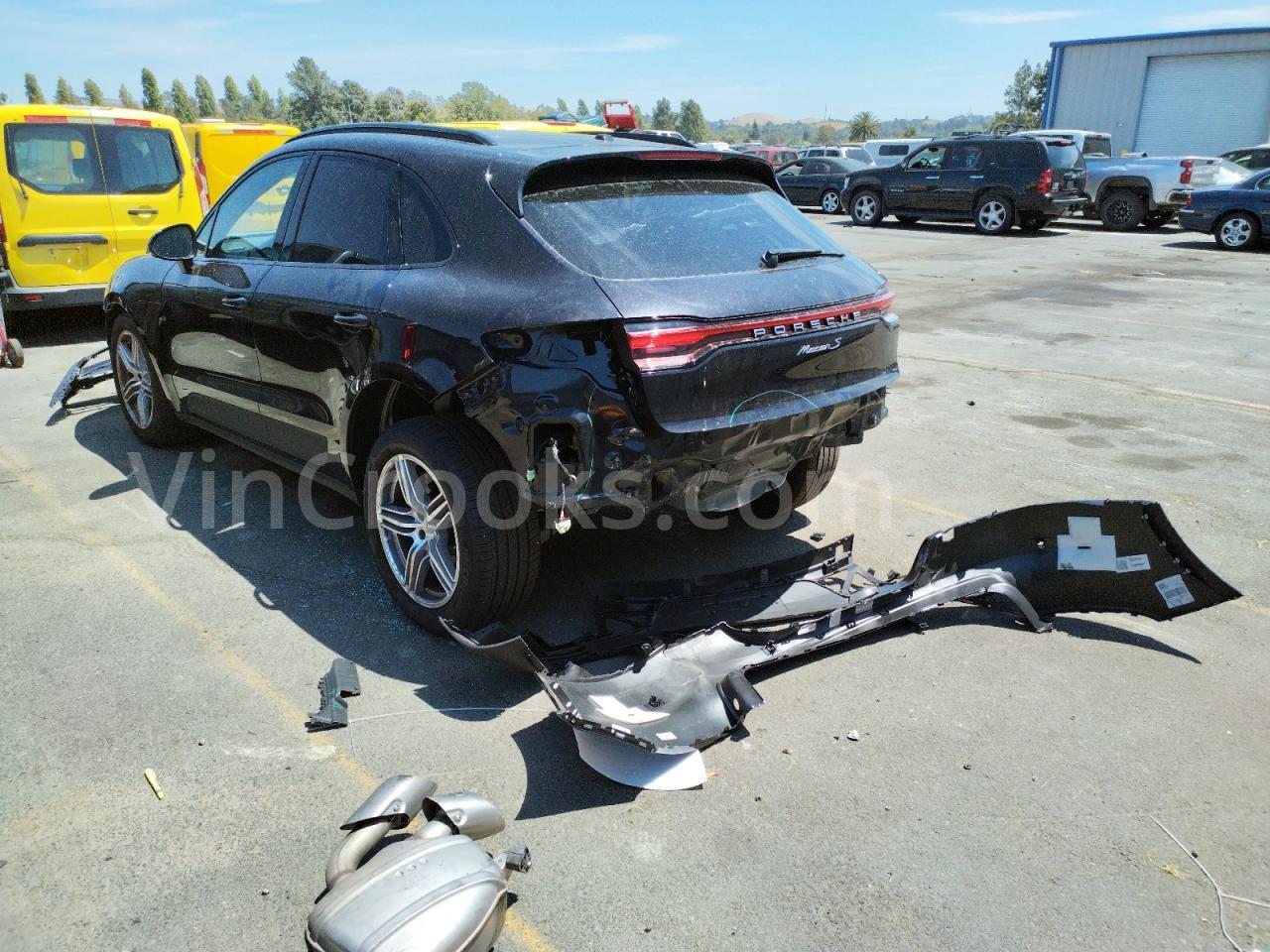 WP1AB2A57MLB37038