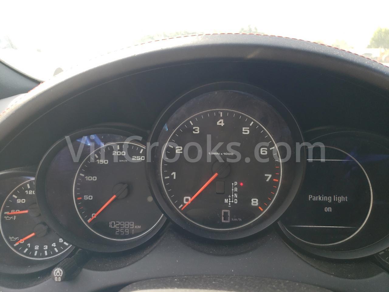 WP1AA2A26GKA14964