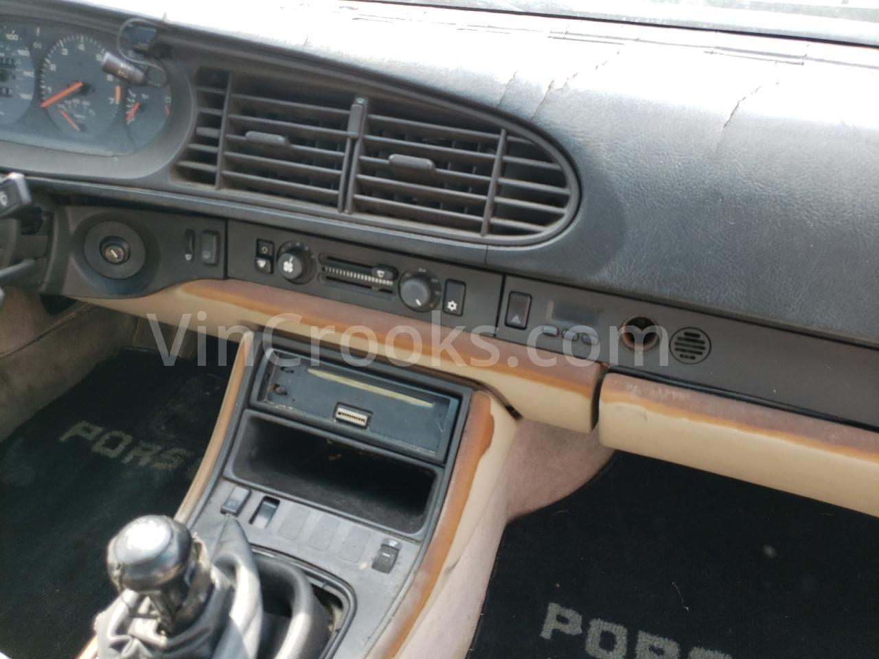 WP0AA0940FN452372