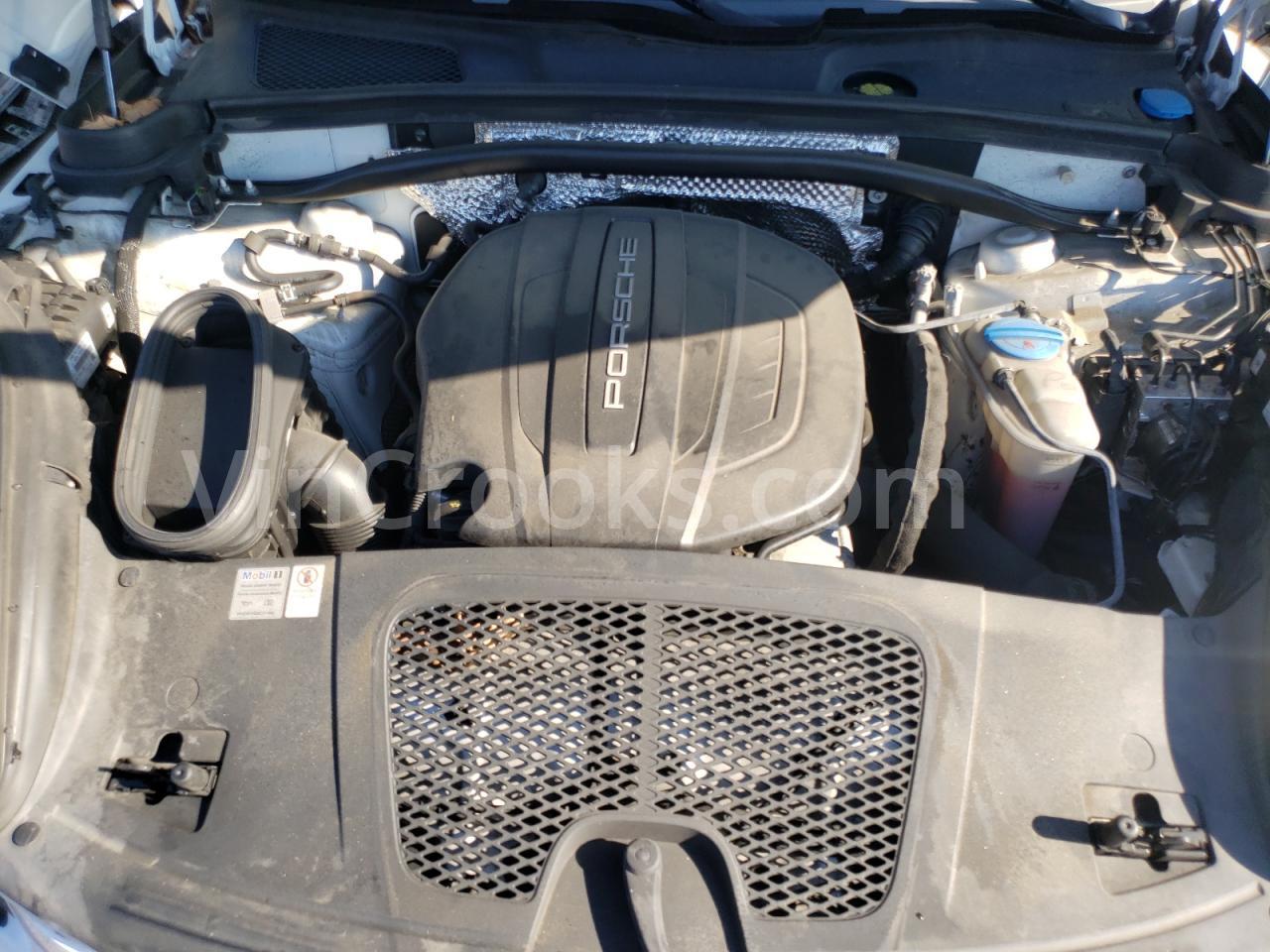 WP1AA2A53JLB16041
