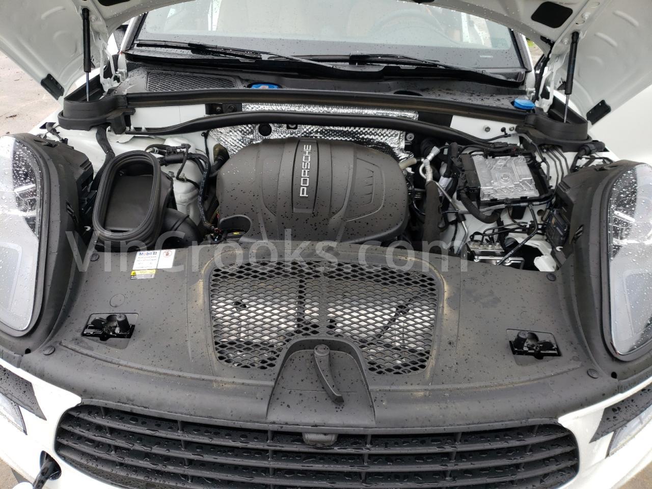 WP1AA2A58MLB18209