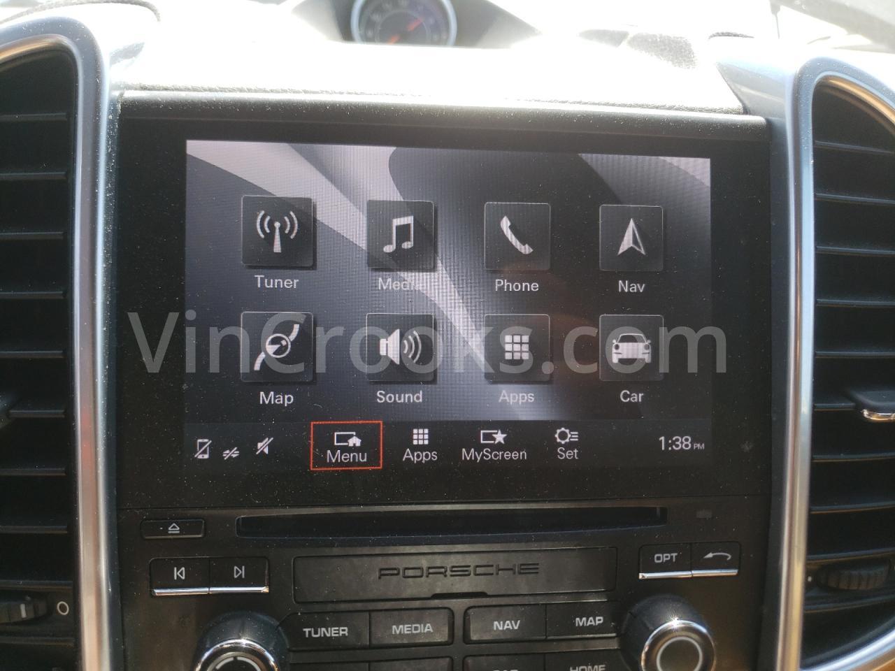 WP1AA2A28HKA87710